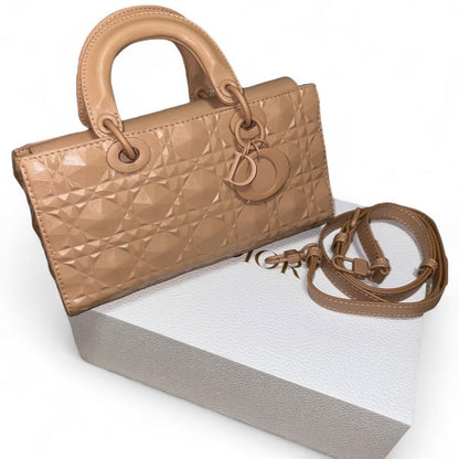 VIP/GWP Coral Bag with Box