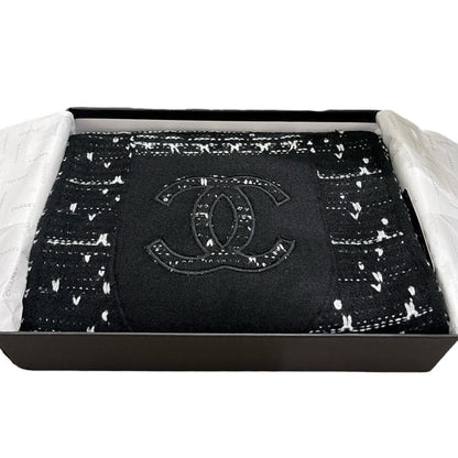 VIP/GWP Black Scarf with Box