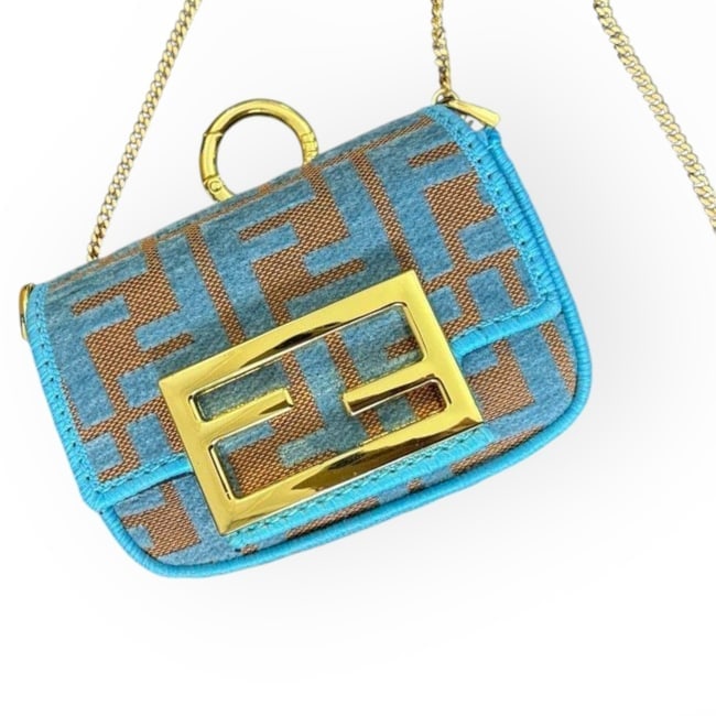 VIP/GWP Baguette Bag with Box