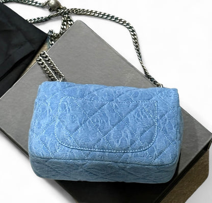 VIP/GWP Quilted Floral Classic Flap Bag