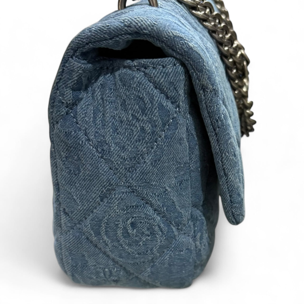 VIP/GWP Quilted Floral Classic Flap Bag