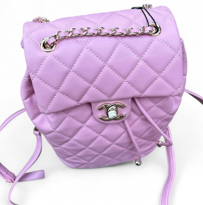VIP/GWP Pink Urban Spirit Quilted Backpack