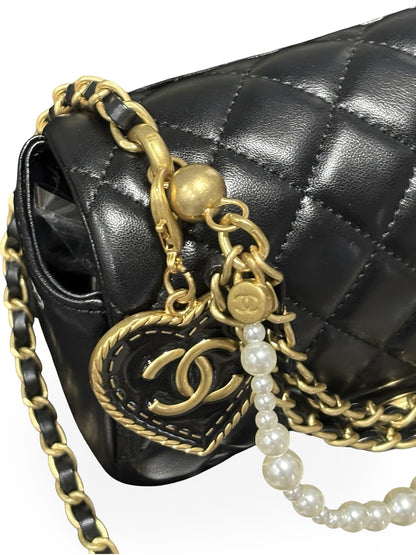 VIP/GWP Pearl Quilted Charm with Box
