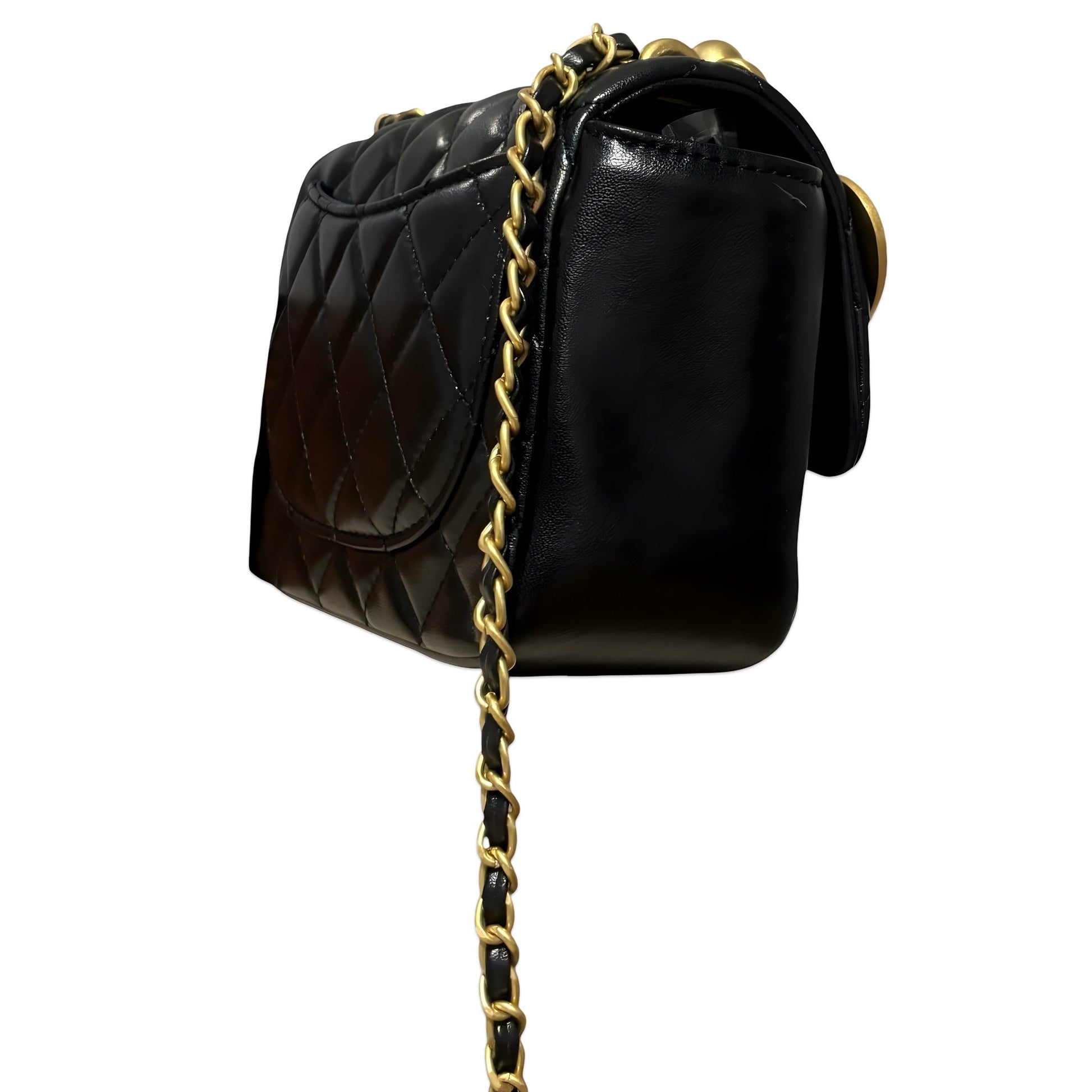 VIP/GWP Pearl Quilted Charm with Box