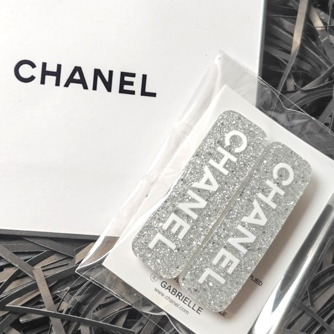 VIP/GWP 2Pc Shimmer Wide Rectangle Hair Clips