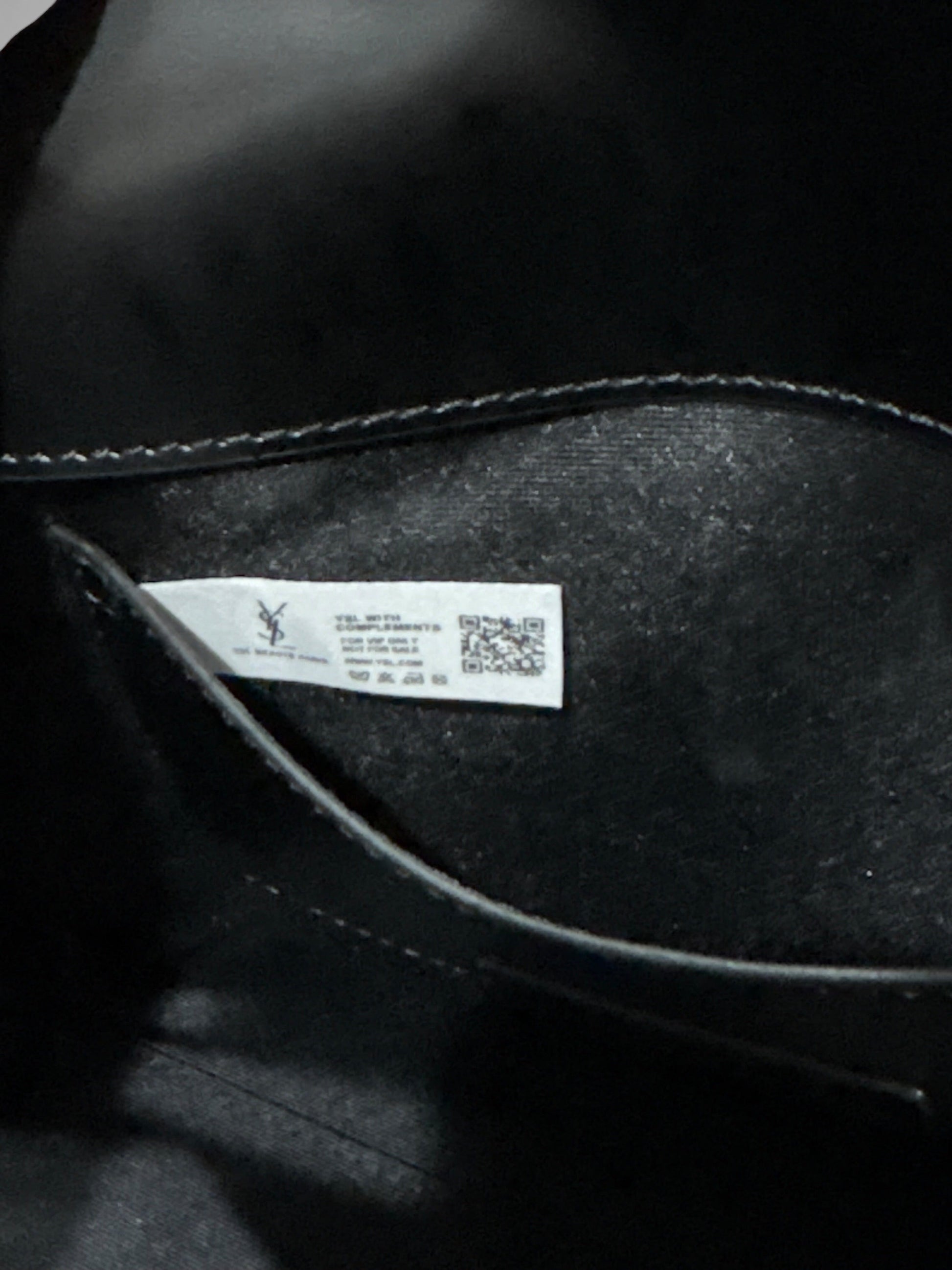 VIP/GWP Black Manhattan Bag