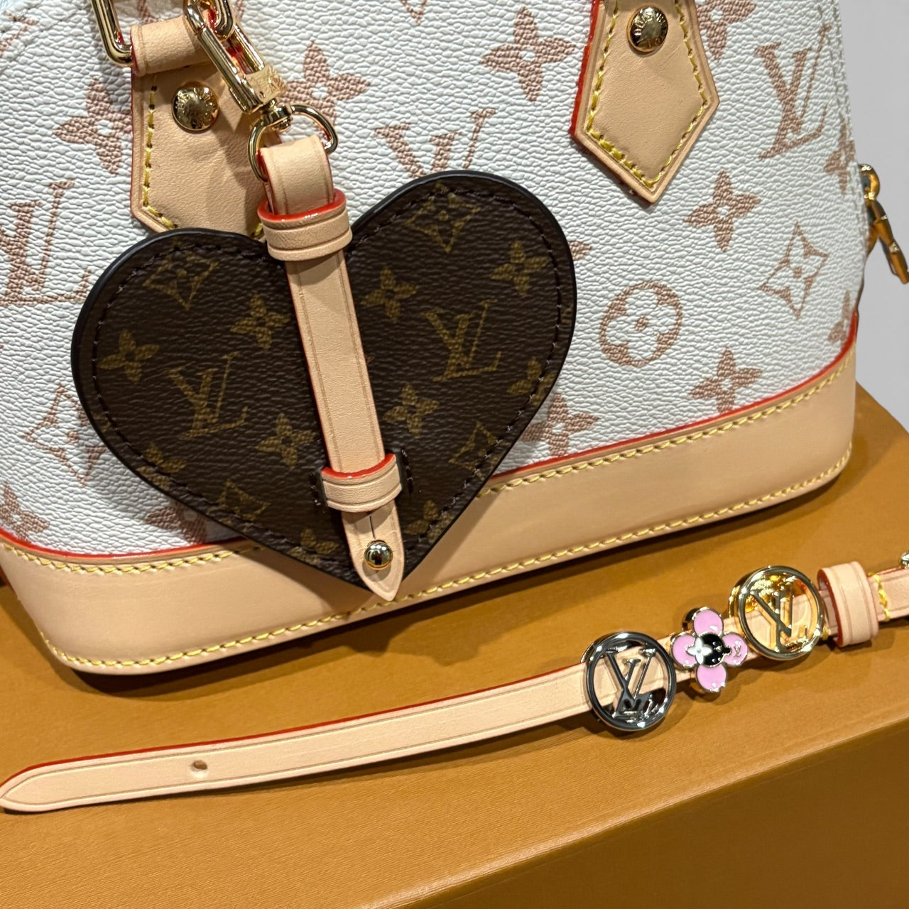 VIP/GWP Nano Alma Bag with Box
