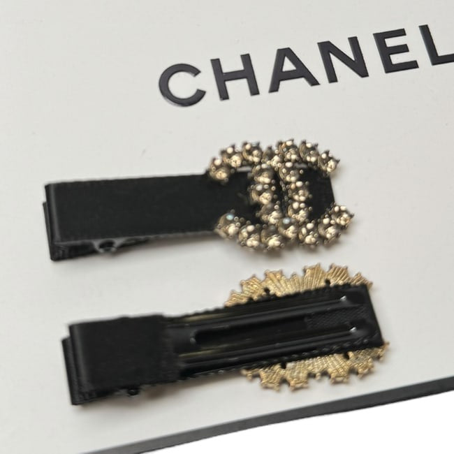 VIP/GWP 2Pc Rhinestone CC Logo Hair Clips
