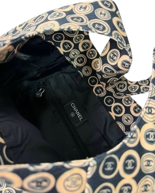 VIP/GWP Black Fortune Tote Bag with Gift Bag
