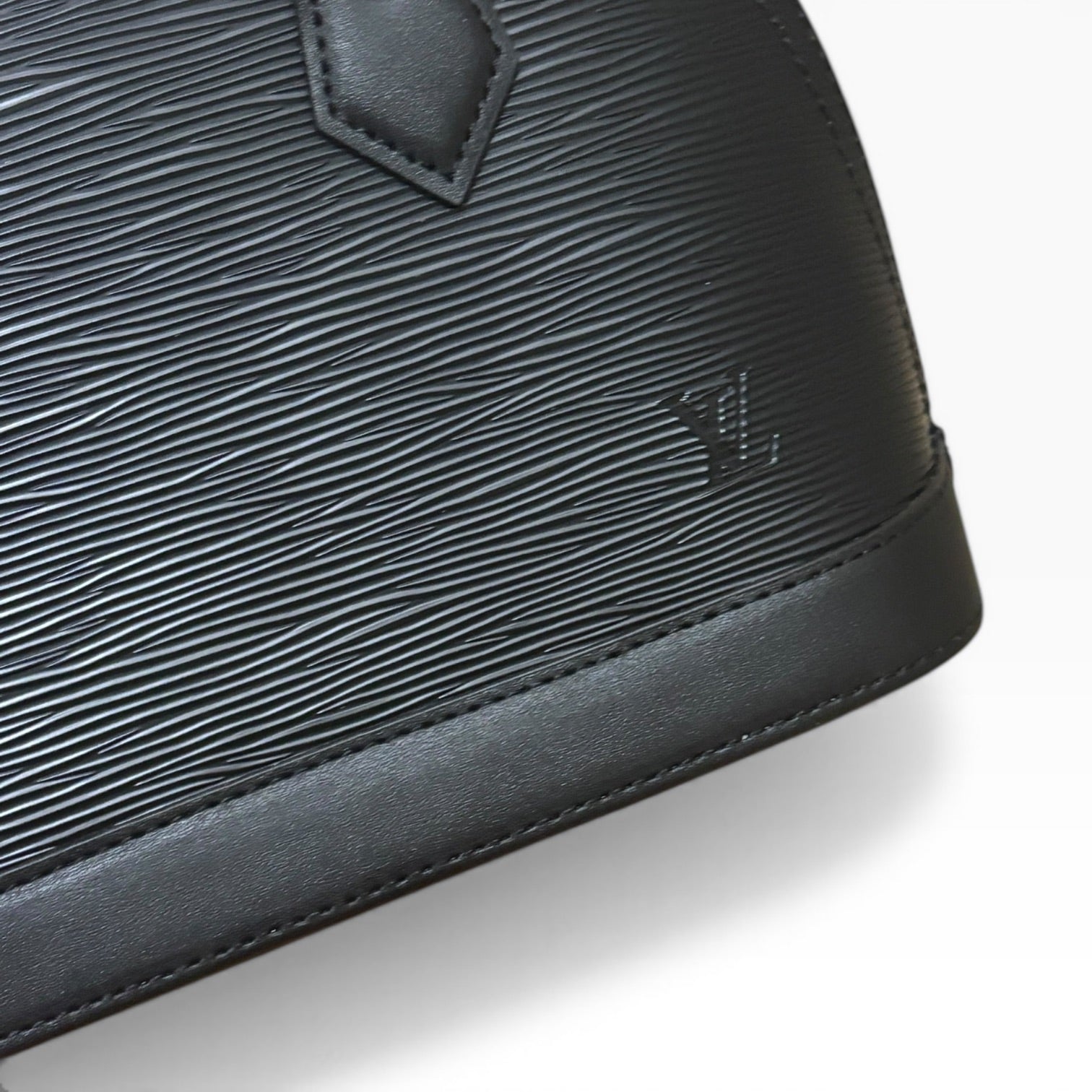 VIP/GWP Black Alma BB Bag with Box
