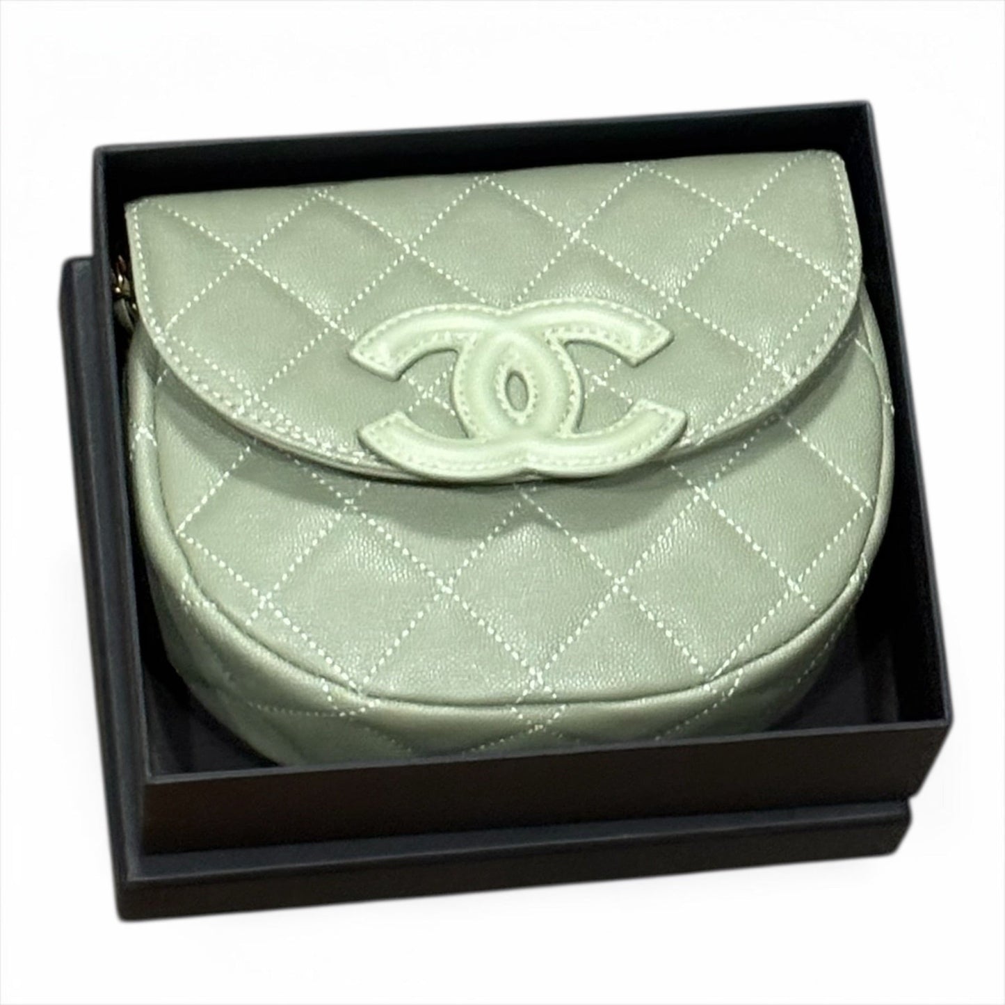 VIP/GWP Seafoam Quilted Messenger Bag