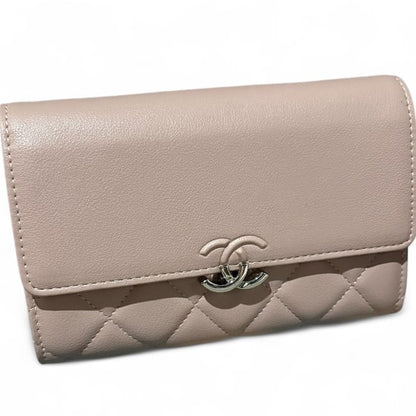 VIP/GWP Pink WOC Bag with Box