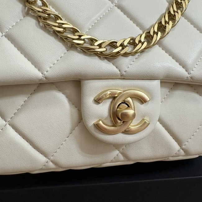 VIP/GWP White Quilted Mini Flap Bag with Box