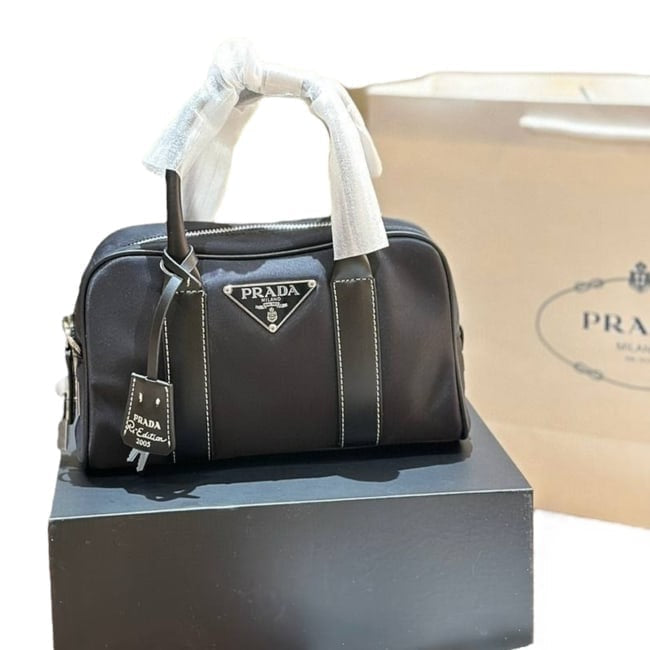VIP/GWP Black Boston Bag with Gift Bag