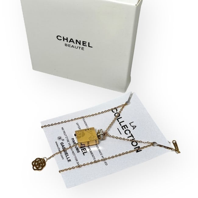 VIP/GWP Gabrielle Rhinestone Lace Necklace