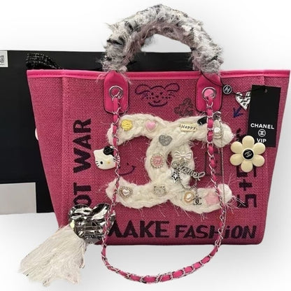 VIP/GWP Hot Pink Deauville Tote Bag with Bag