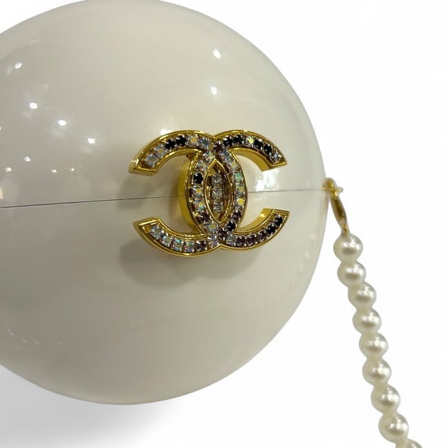 VIP/GWP White Rhinestone Clutch Bag with Box