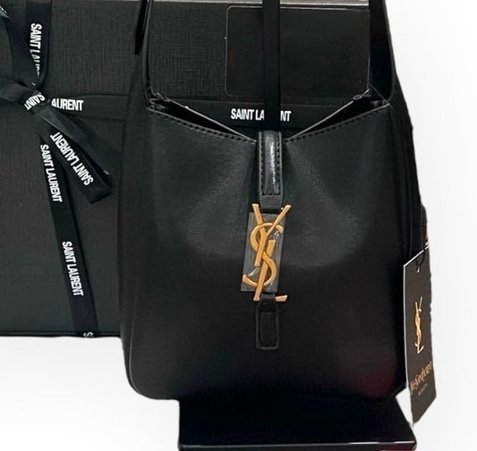 VIP/GWP Black Bucket Bag with Box