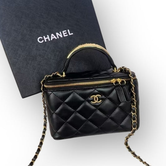 VIP/GWP Black Quilted Chain Top Handle Bag