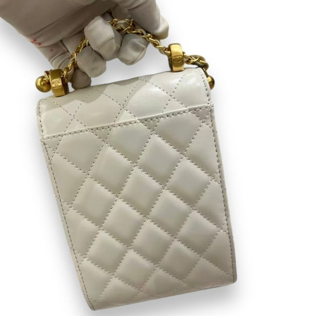 VIP/GWP Quilted Chain Phone Holder with Box