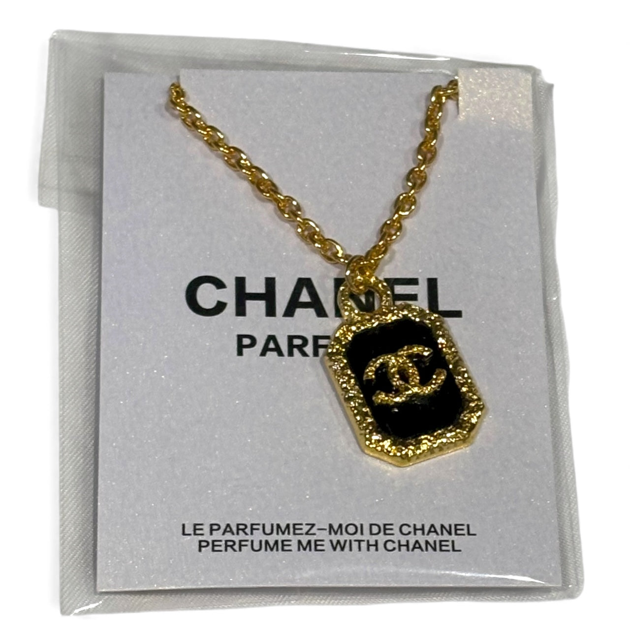VIP/GWP Gold Logo Lace Necklace with Gift Bag