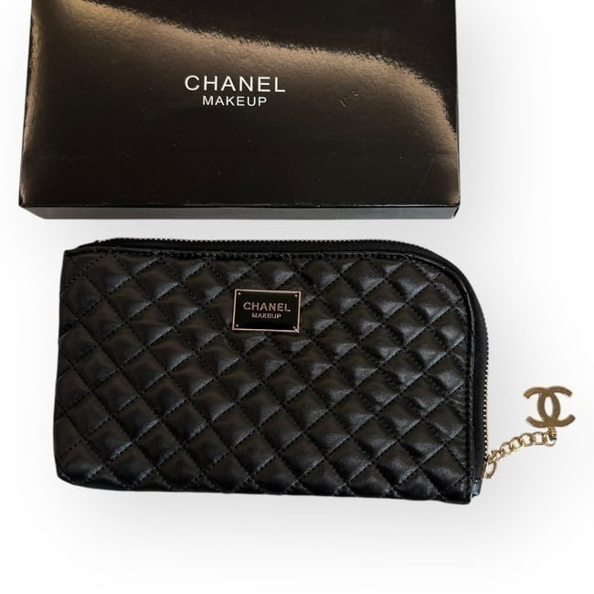 VIP/GWP Black Quilted Makeup Pouch
