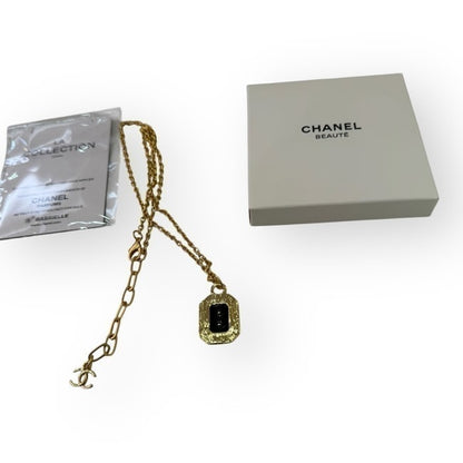 VIP/GWP Gold Logo Lace Necklace with Gift Bag