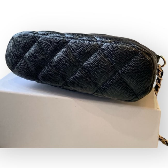 VIP/GWP Black Quilted Chain Clutch Bag