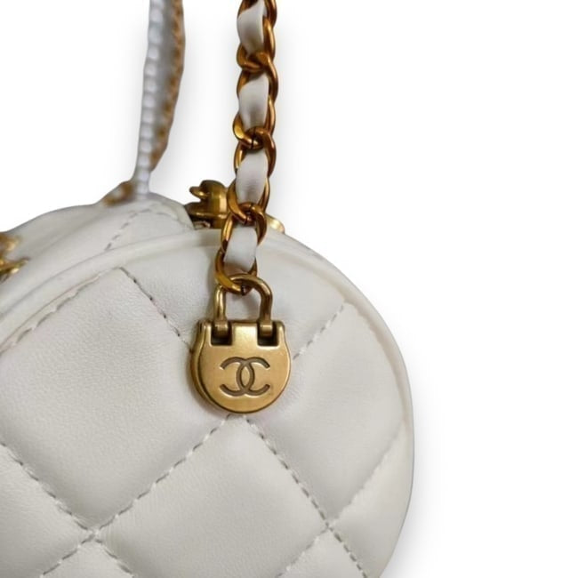 VIP/GWP White Creme Quilted Pearl Pillow Bag with Box