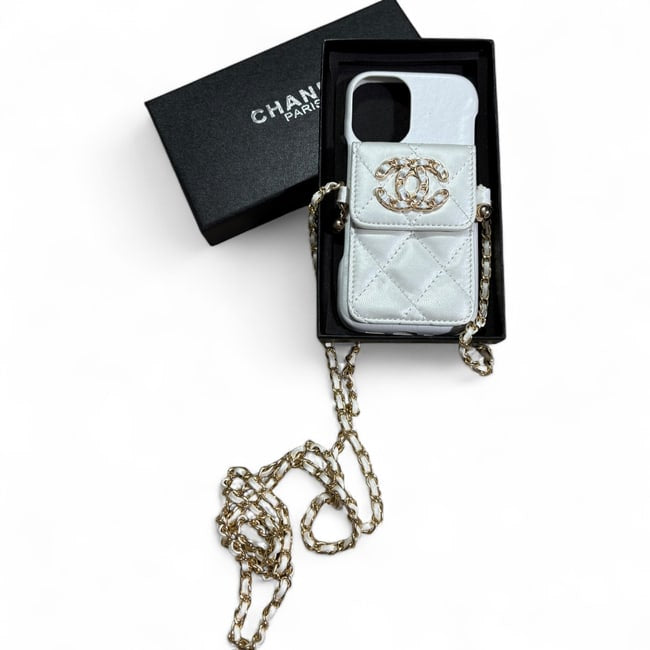 VIP/GWP White Quilted Case with Box