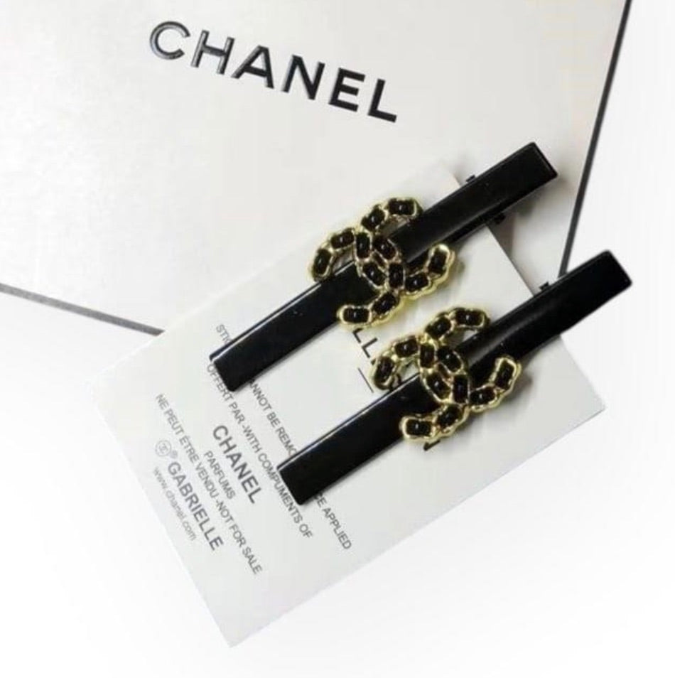 VIP/GWP Black 2Pc CC Hair Clips with Gift Bag