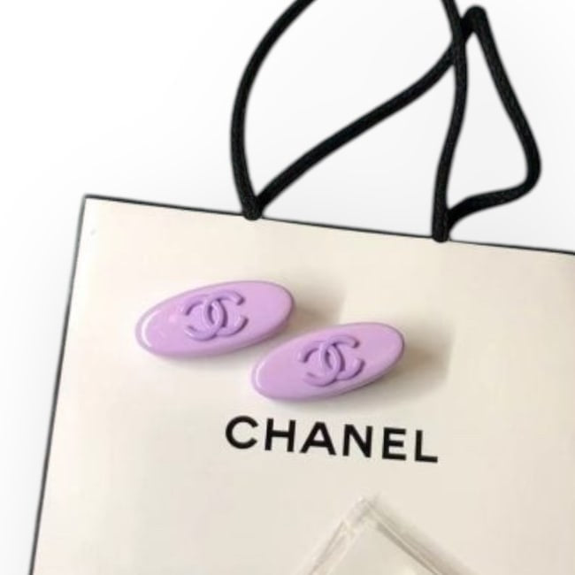 VIP/GWP Purple 2Pc CC Logo Oval Hair Clips
