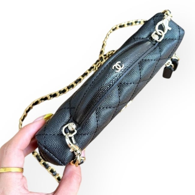 VIP/GWP Black Quilted Logo Vanity Case