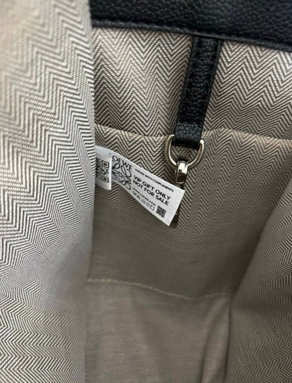 VIP/GWP Black Bag with Gift Bag