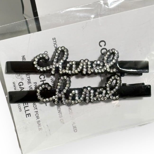 VIP/GWP Black 2Pc Rhinestone CC Hair Clips