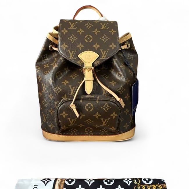 LOT 378 image 1