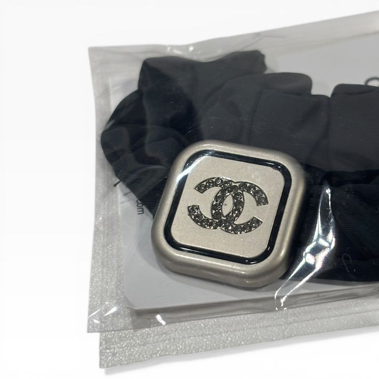 LOT 386 image 4
