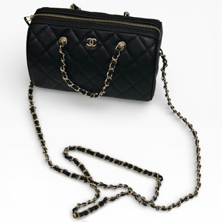VIP/GWP Black Quilted Barrel Bag with Box