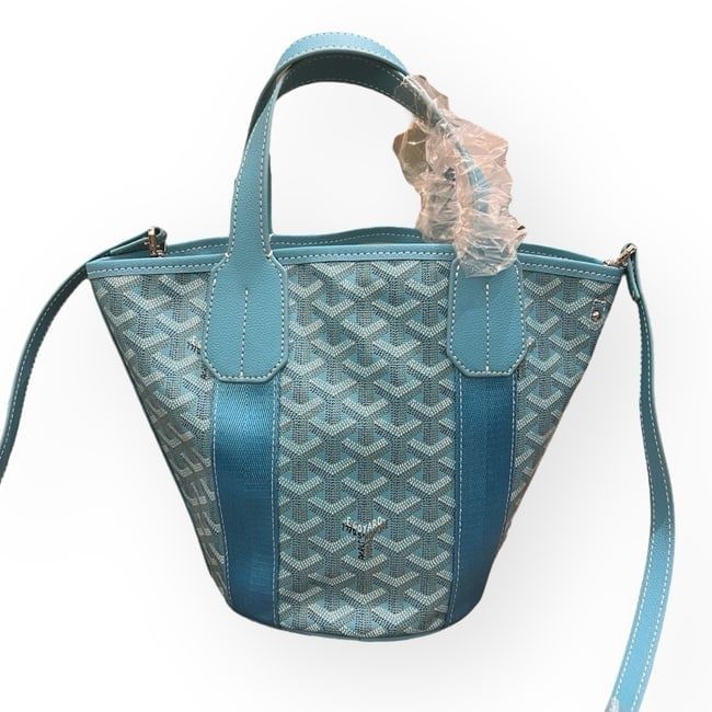 LOT 393 image 2