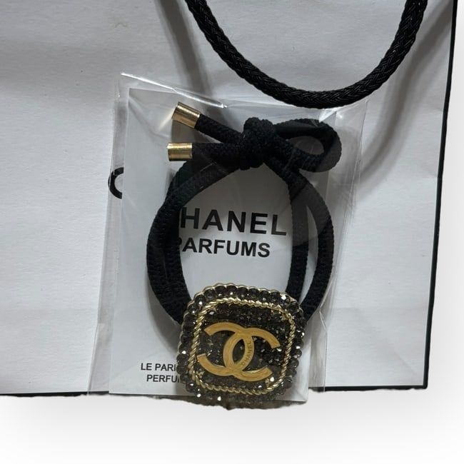 LOT 642 - image 3
