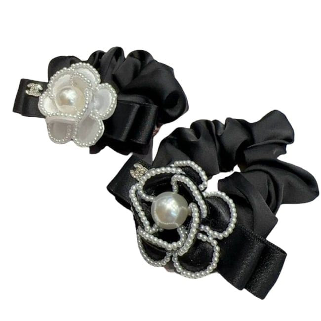 LOT 249 Black Pearl Floral Hair Scrunchy image 3