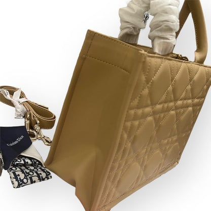 VIP/GWP Camel Tan Cannage Lady Bag with Box
