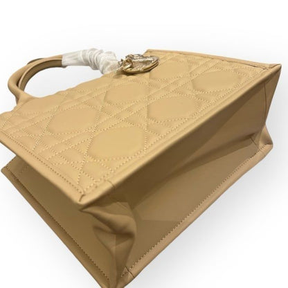 VIP/GWP Camel Tan Cannage Lady Bag with Box