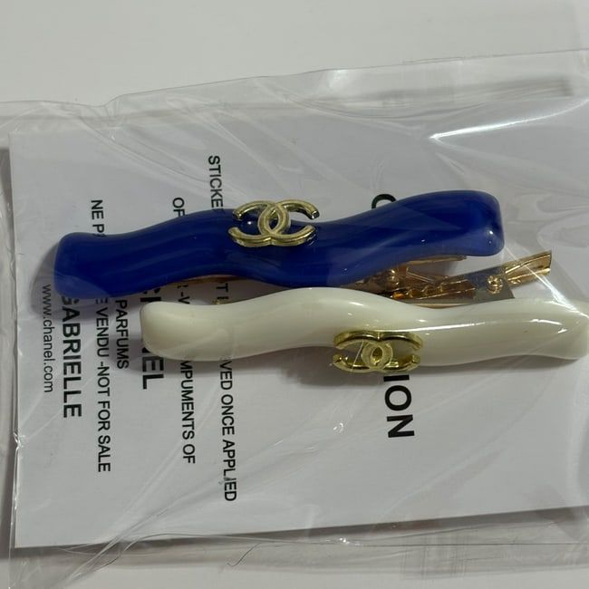 LOT 419 image 3