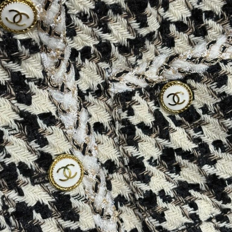 LOT 456 image 7