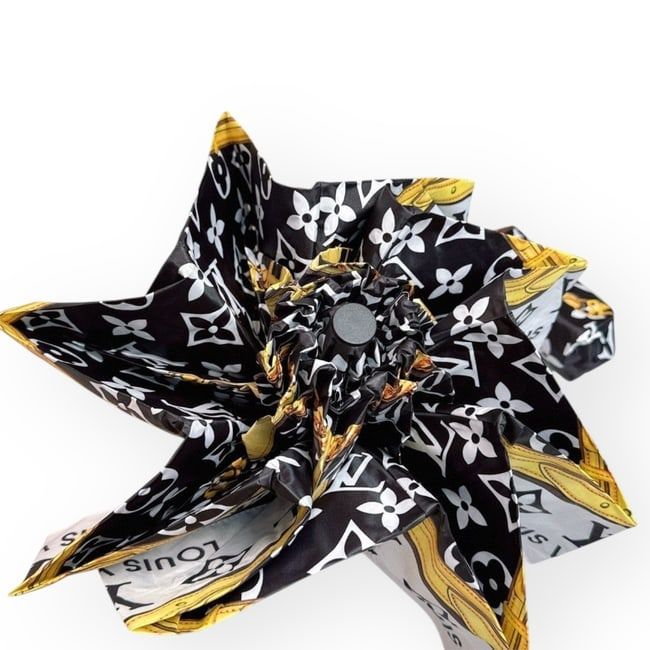 LOT 805 - image 4