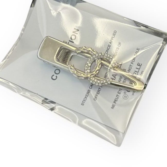LOT 389 image 1
