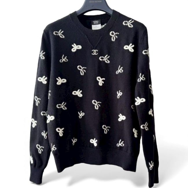 LOT 769 - image 1