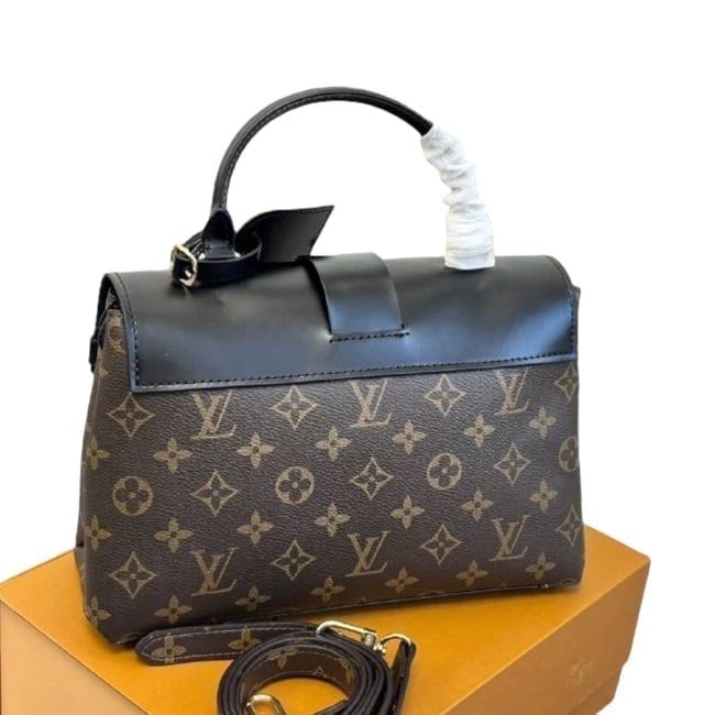LOT 684 - image 2