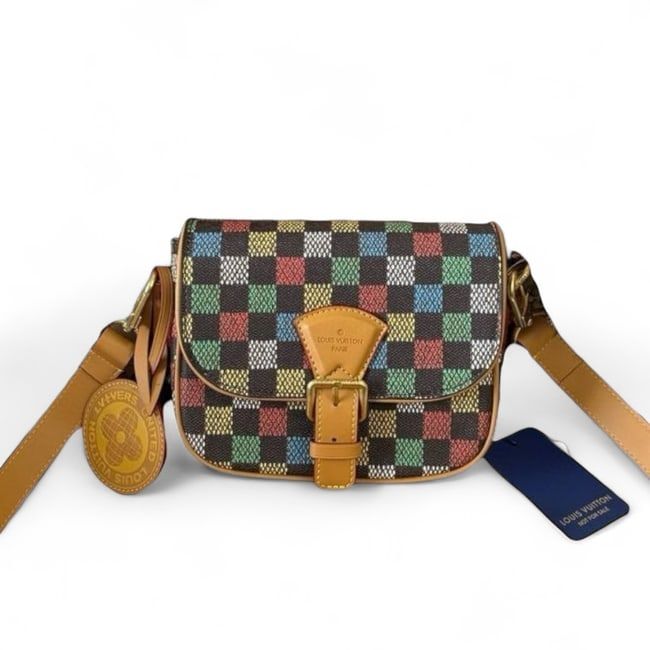 LOT 421 image 1